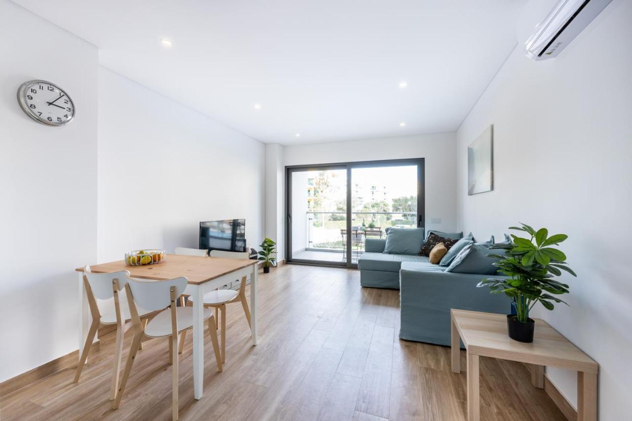 Sweet Escape Residence Портиман Екстериор снимка